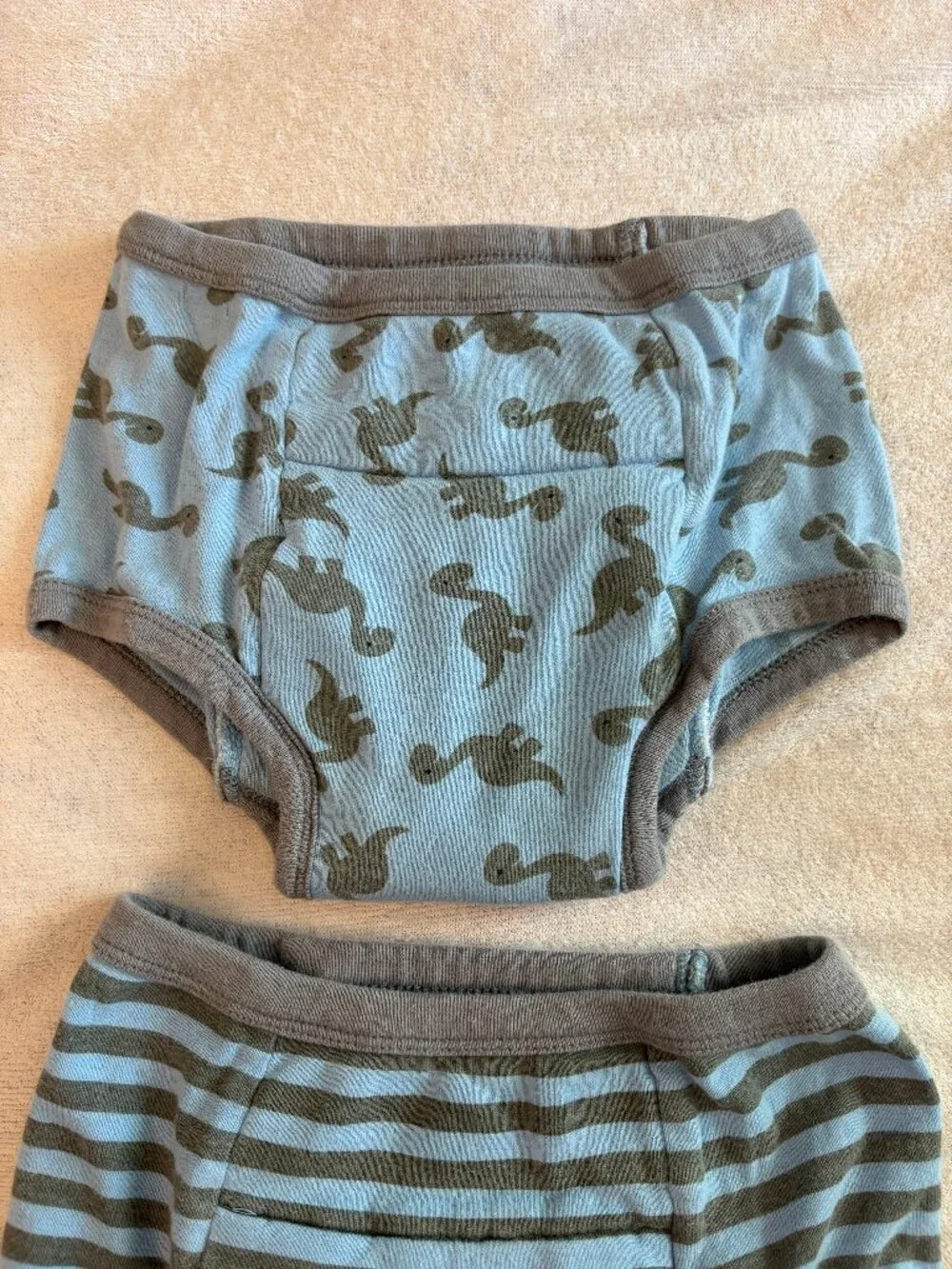 i play. Boys' Green Sprouts by Training Underwear, 2 Pack, Gray Dino (2pk), 4T